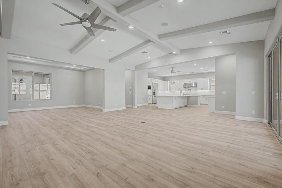 Spacious, unfurnished interior of a new home in Bellero Estates, Queen Creek (Image 21).
