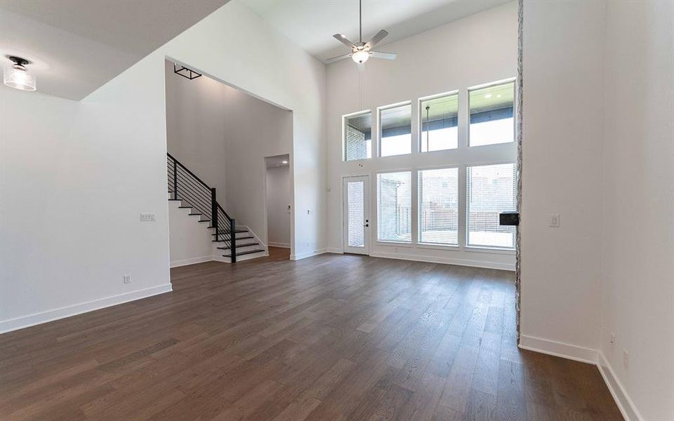 Spacious, unfurnished interior of a new home in Solterra, Mesquite (Image 18). Spacious, unfurnished interior of a new home in Solterra, Mesquite (Image 18).
