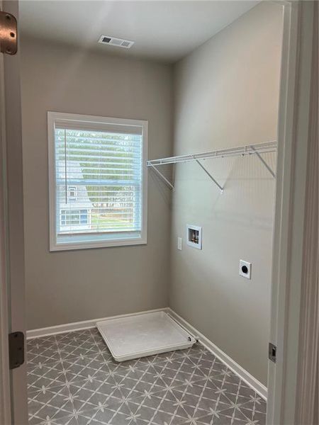 Spacious, unfurnished interior of a new home in , Loganville (Image 35).