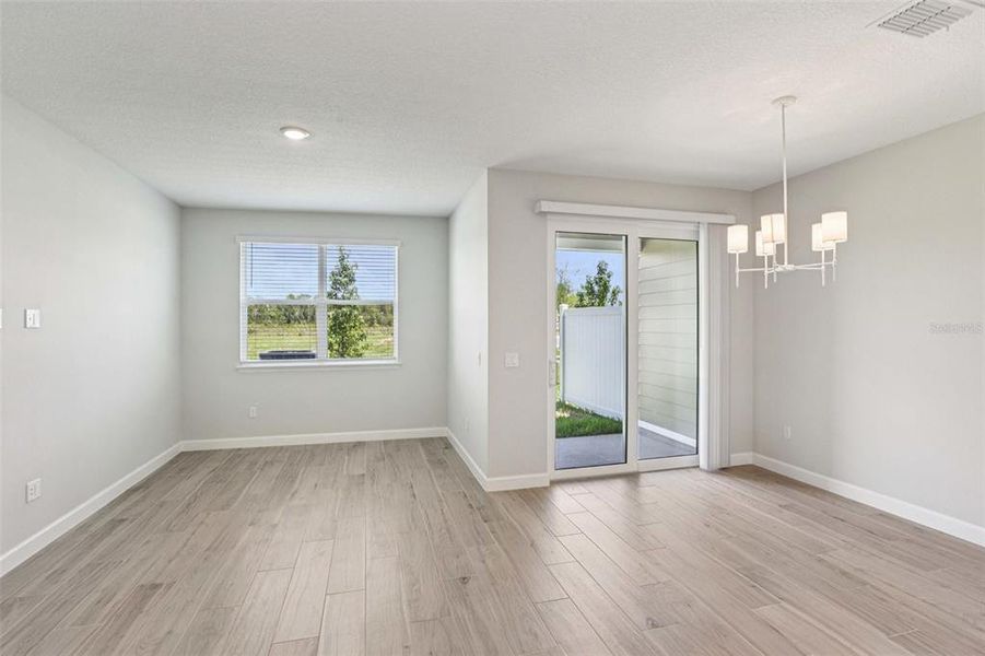 Spacious, unfurnished interior of a new home in , Tampa (Image 15).
