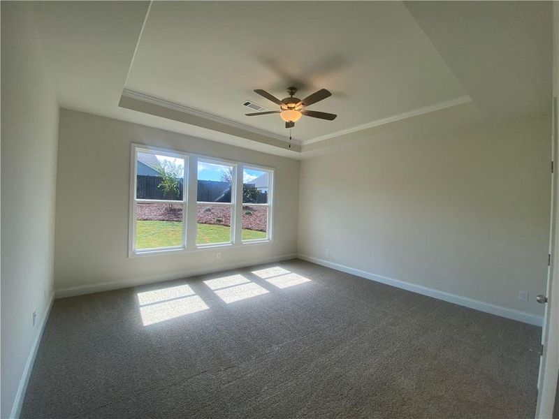 Spacious, unfurnished interior of a new home in , Jefferson (Image 22).