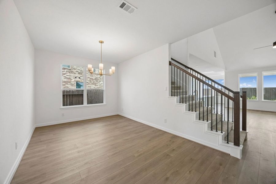 Spacious, unfurnished interior of a new home in Brookewater, Rosenberg (Image 15).