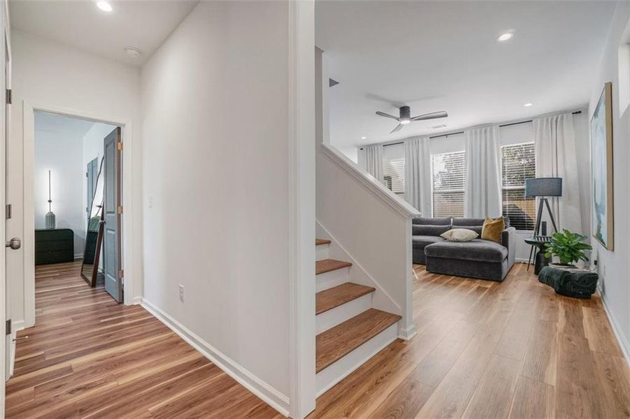 Spacious, unfurnished interior of a new home in , Atlanta (Image 21). Spacious, unfurnished interior of a new home in , Atlanta (Image 21).