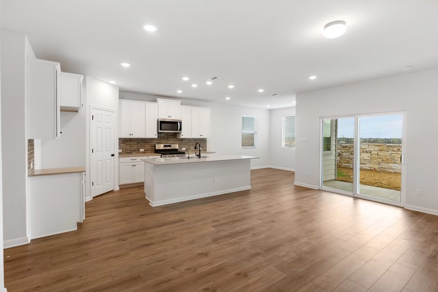 Image 20 representing the Cartwright by Ashton Woods in Rolling Glen, Hutto, TX.