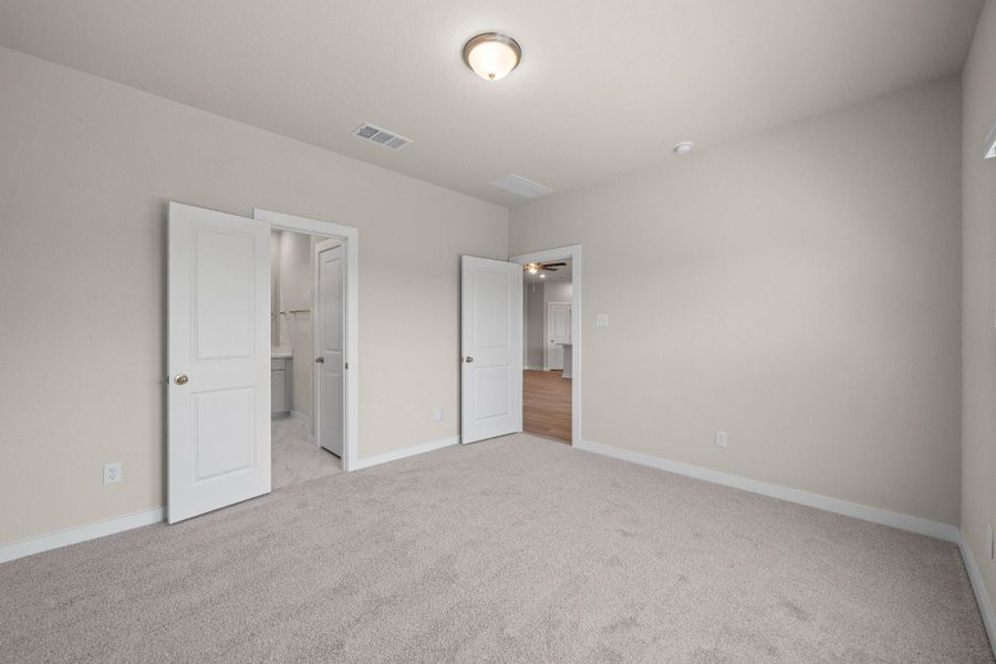 Smith New Home in Jarrell, TX.  - Slide 19