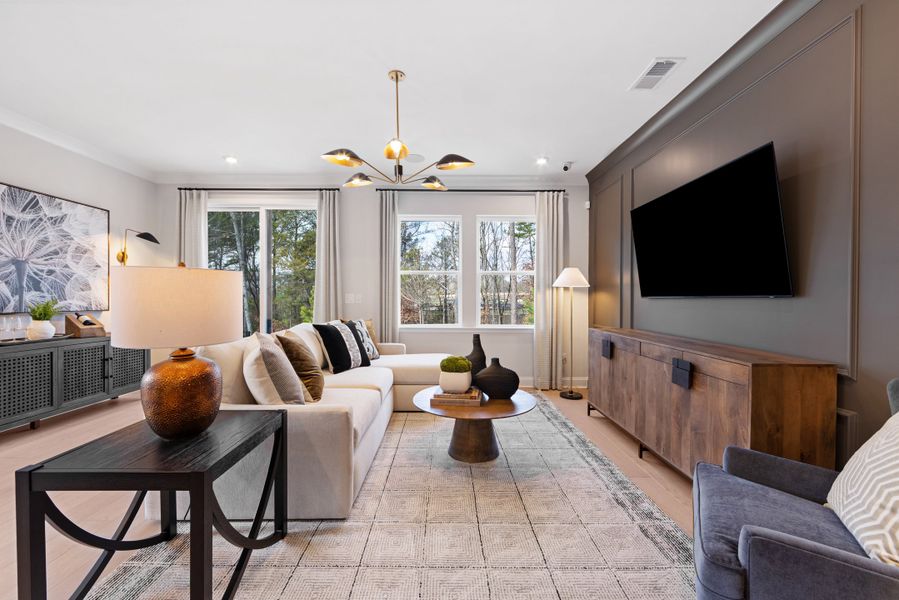 Representative furnished interior of a home built from the Knight by Tri Pointe Homes in Southbridge, Fort Mill (Image 13).