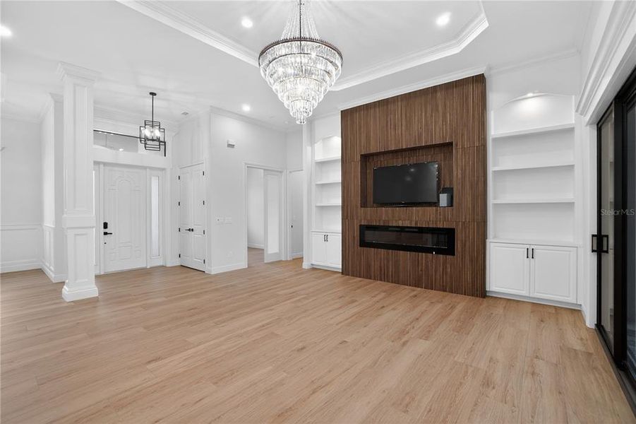 Spacious, unfurnished interior of a new home in , Port Charlotte (Image 25).