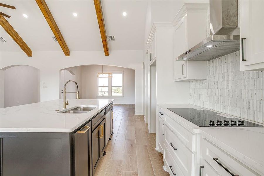Furnished interior view inside a new home in , Weatherford (Image 12).