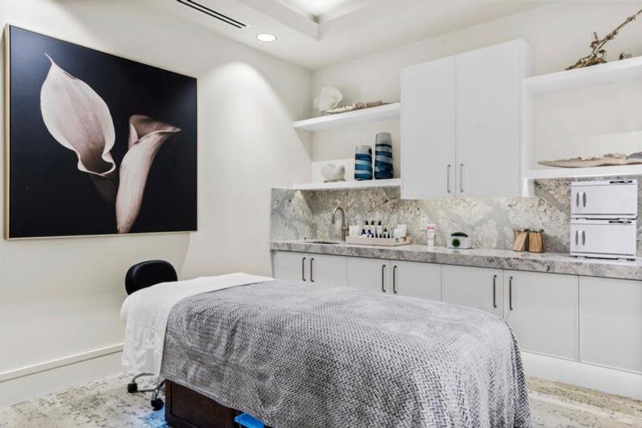 Furnished interior view inside a new home in Valencia Grand, Boynton Beach (Image 9). Furnished interior view inside a new home in Valencia Grand, Boynton Beach (Image 9).