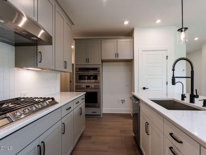 011-1280x960-kitchen 011-1280x960-kitchen