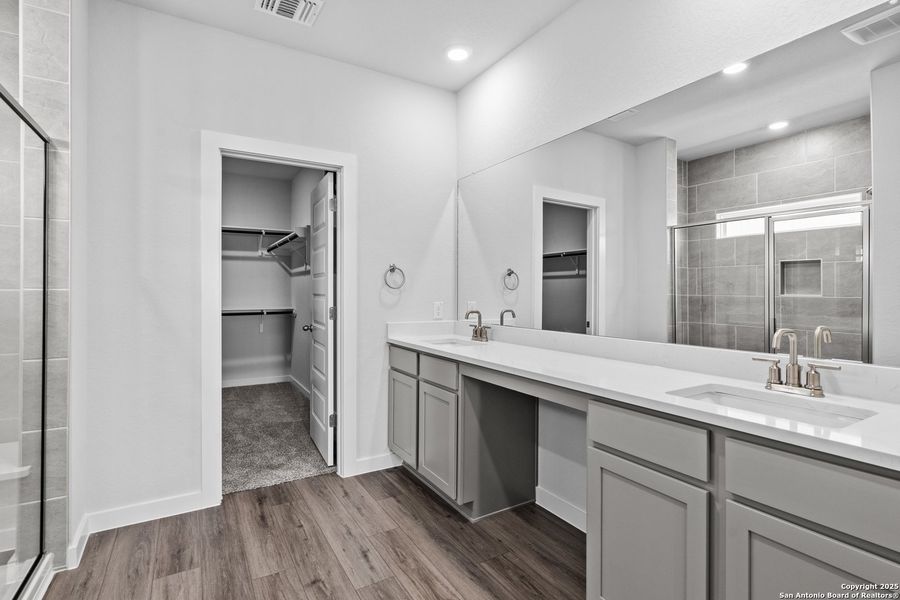 Furnished interior view inside a new home in Weltner Farms 50’s, New Braunfels (Image 8). Furnished interior view inside a new home in Weltner Farms 50’s, New Braunfels (Image 8).