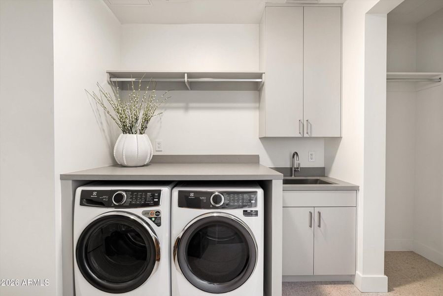 39-4849 N Camelback Rdg Dr a304, Scottsd