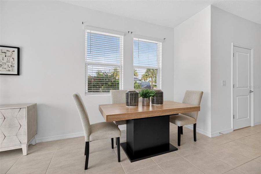 Furnished interior view inside a new home in , Wesley Chapel (Image 37).