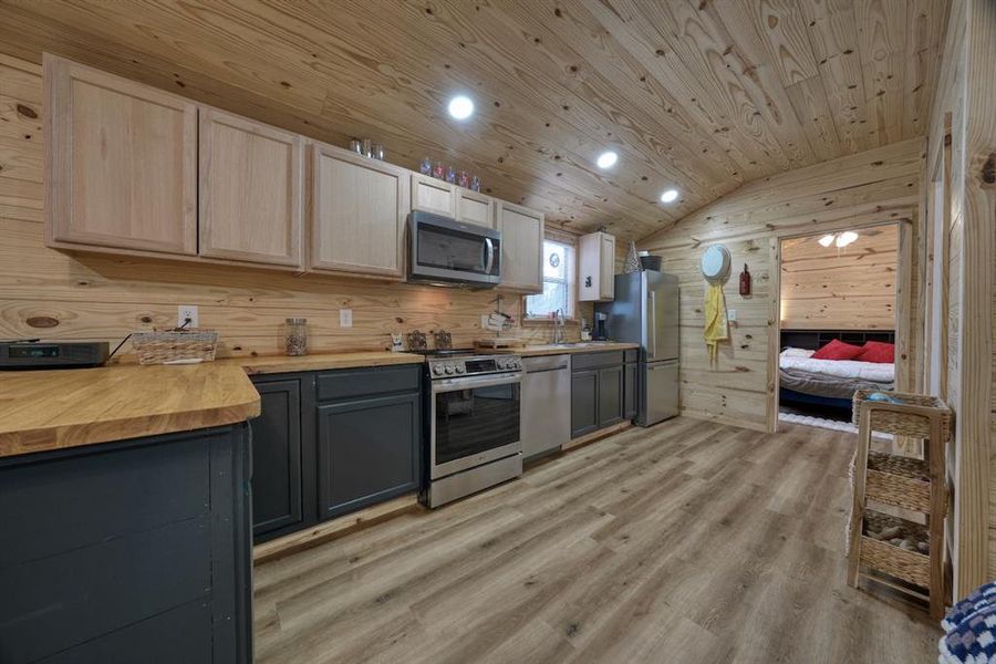 Furnished interior view inside a new home in , Grand Saline (Image 3).