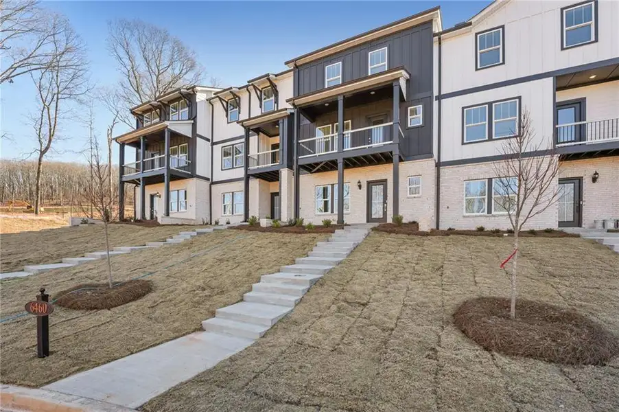 Image 51 of a home in .