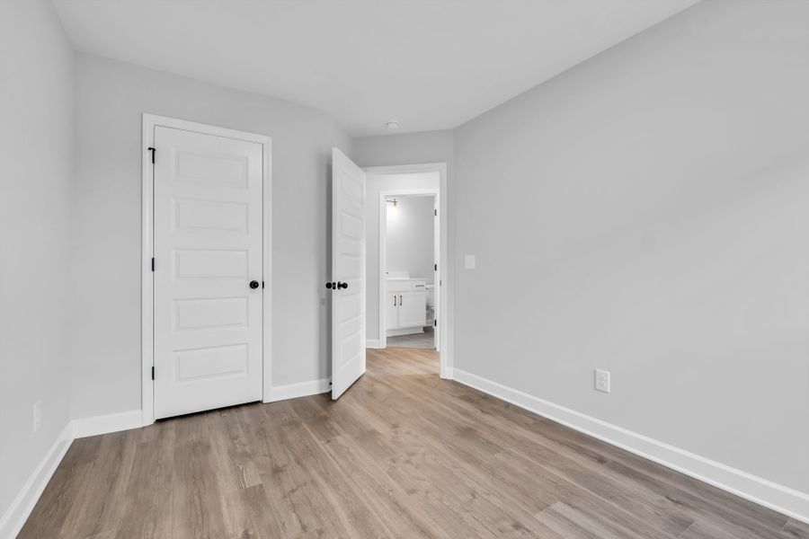 Spacious, unfurnished interior of a new home in Anderson Park, Hendersonville (Image 21). Spacious, unfurnished interior of a new home in Anderson Park, Hendersonville (Image 21).
