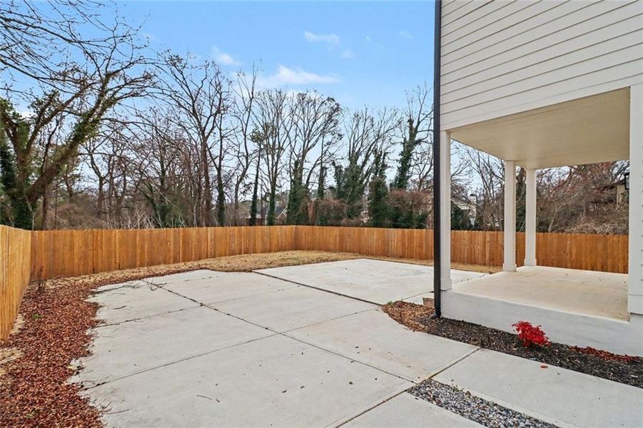 Exterior details and patio area of a home in , Scottdale (Image 31).