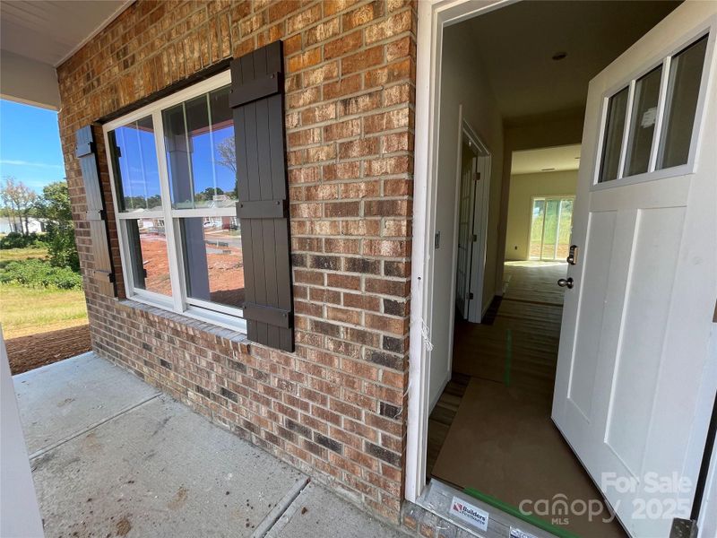 Image 32 of a home in Lakeshore at Windstone.
