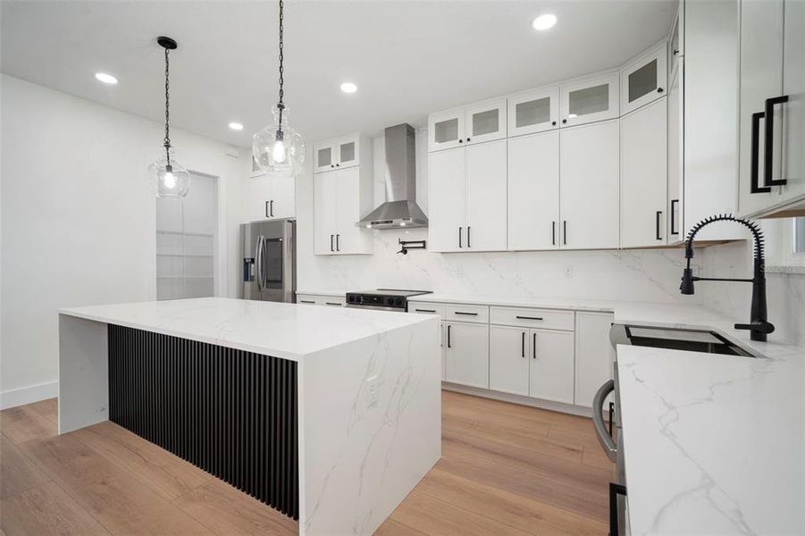 Furnished interior view inside a new home in , Apollo Beach (Image 9).