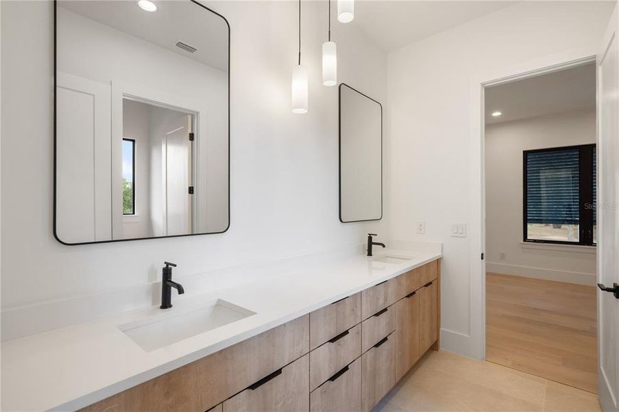 Furnished interior view inside a new home in , Windermere (Image 5).