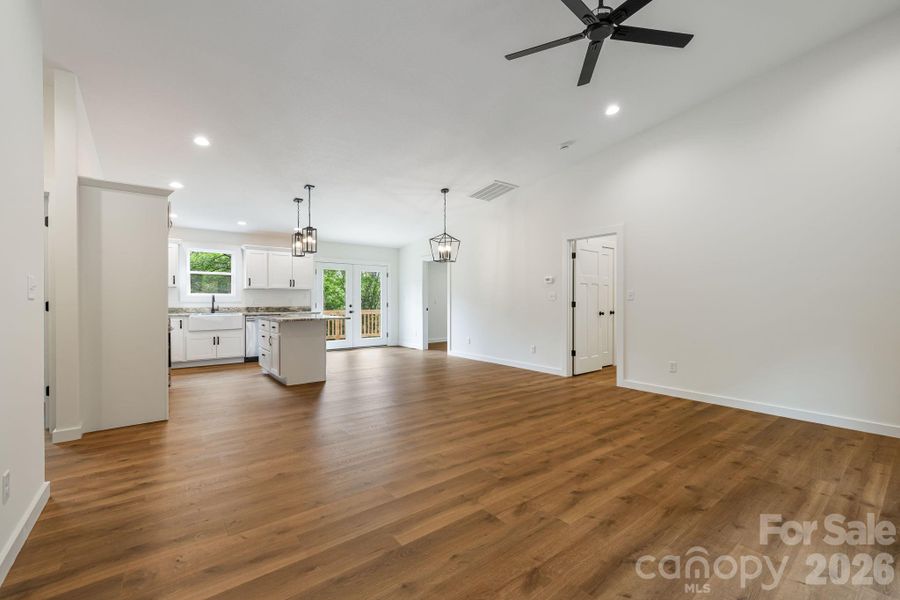 Spacious, unfurnished interior of a new home in , Leicester (Image 17).
