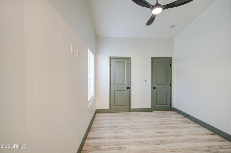 Bedroom 2-pic 2 Bedroom 2-pic 2