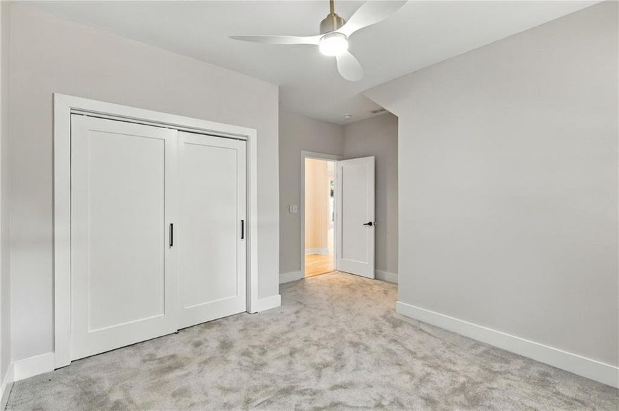 Spacious, unfurnished interior of a new home in , Atlanta (Image 25).