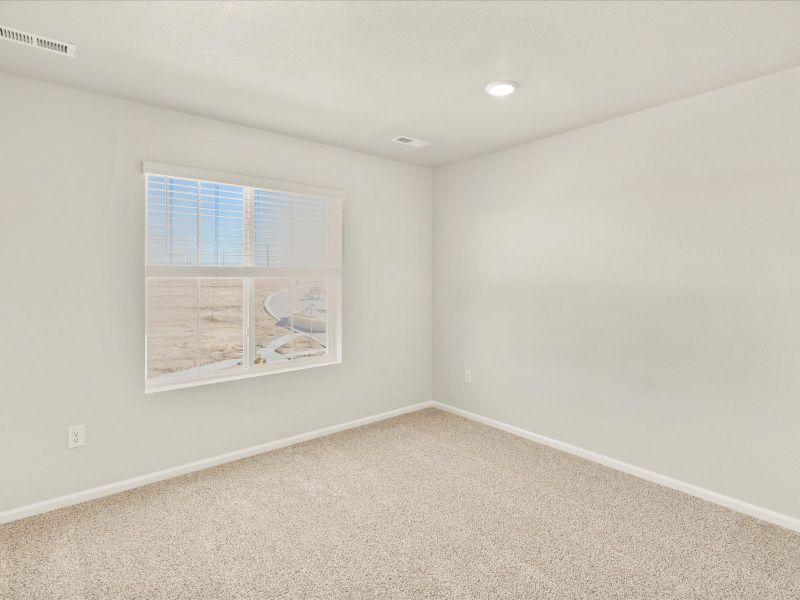 Spacious, unfurnished interior of a new home in Meridian Ranch, Peyton (Image 11).