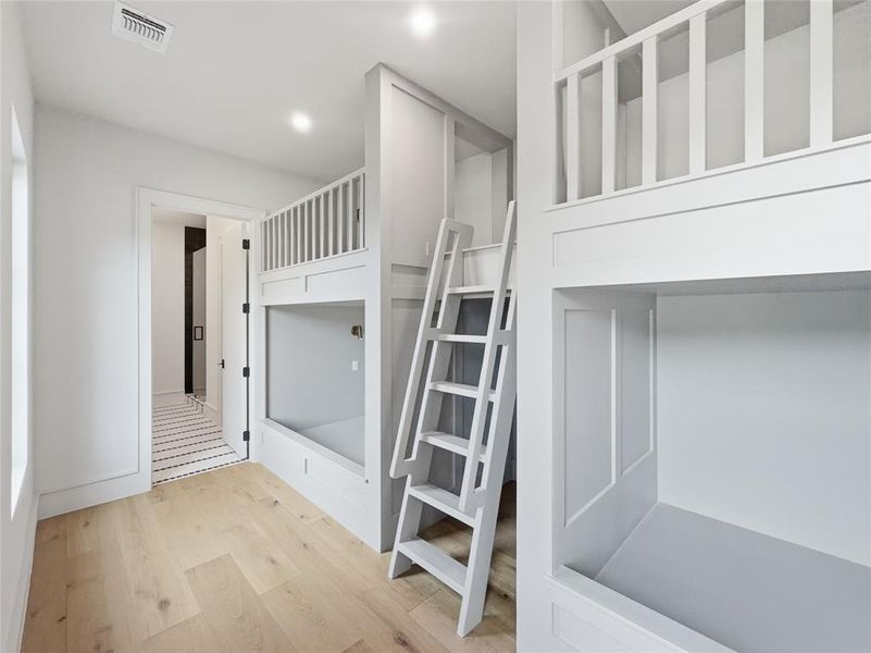 Spacious, unfurnished interior of a new home in , Graford (Image 30).