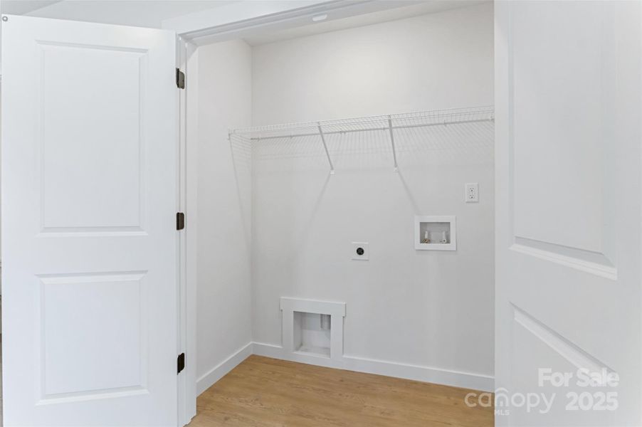 Image 13 of a home in .