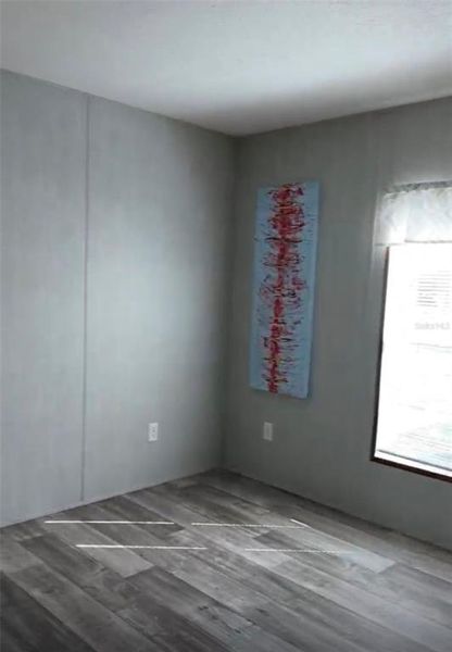 Spacious, unfurnished interior of a new home in , Crystal River (Image 27).