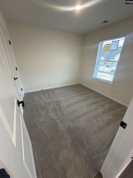 Spacious, unfurnished interior of a new home in Piney Woods Bluff, Columbia (Image 8).