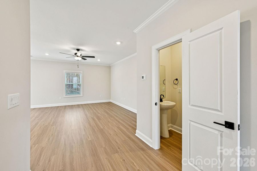 Spacious, unfurnished interior of a new home in Colonial Crossing, Troutman (Image 21).