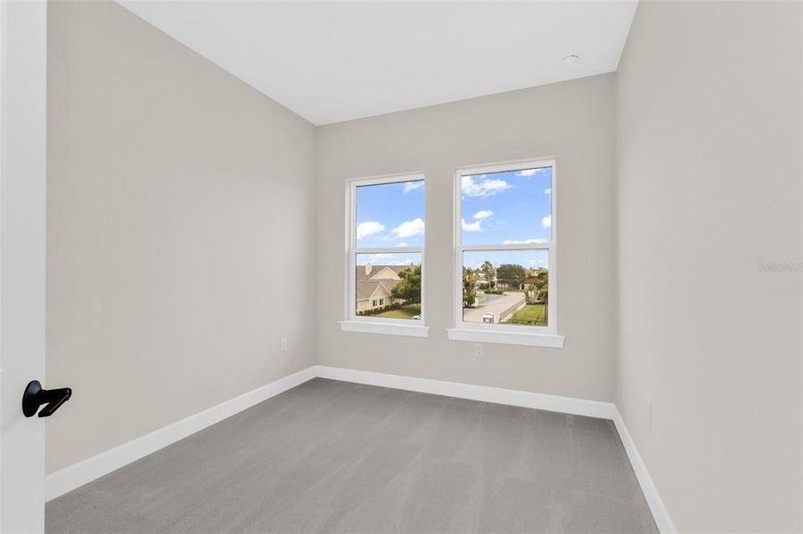 Spacious, unfurnished interior of a new home in Seahaven, Punta Gorda (Image 44).