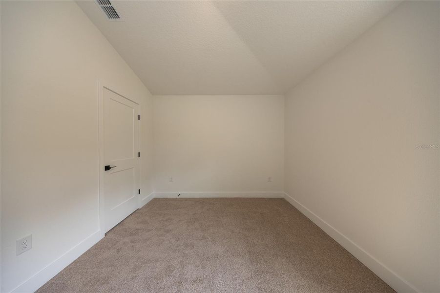 Spacious, unfurnished interior of a new home in Palm Coast, Palm Coast (Image 24).