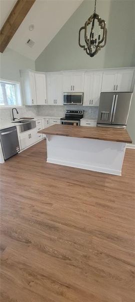 Image 14 of a home in .