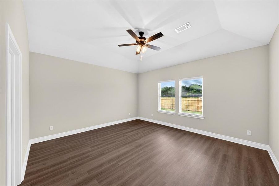 Spacious, unfurnished interior of a new home in , Greenville (Image 35). Spacious, unfurnished interior of a new home in , Greenville (Image 35).