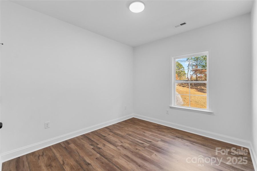 bedroom 2- great place for a home office! bedroom 2- great place for a home office!