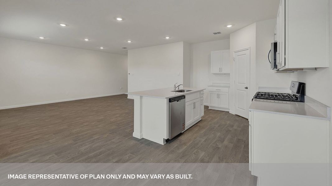 Furnished interior view inside a new home in Trace, San Marcos (Image 11).
