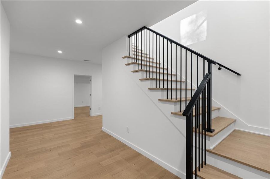 Spacious, unfurnished interior of a new home in , Atlanta (Image 88). Spacious, unfurnished interior of a new home in , Atlanta (Image 88).