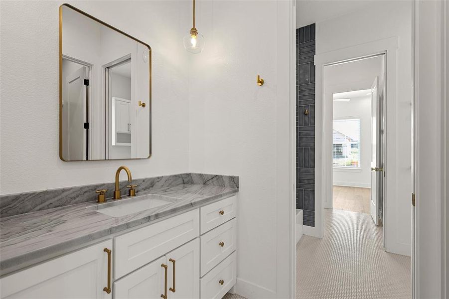 Furnished interior view inside a new home in , Hewitt (Image 16).