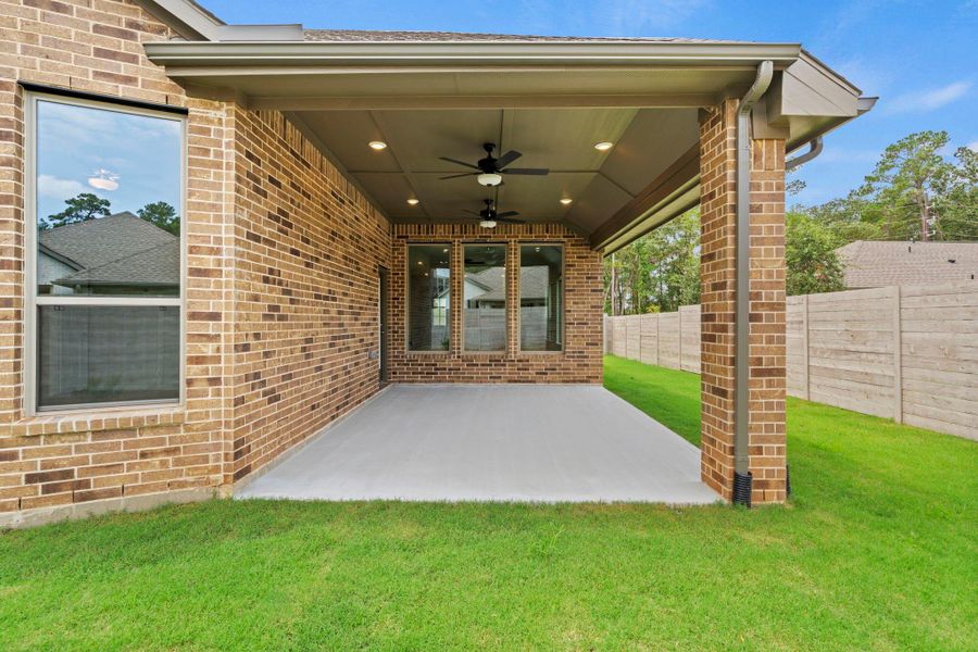 Exterior details and patio area of a home in Two Step Farm, Montgomery (Image 4). Exterior details and patio area of a home in Two Step Farm, Montgomery (Image 4).