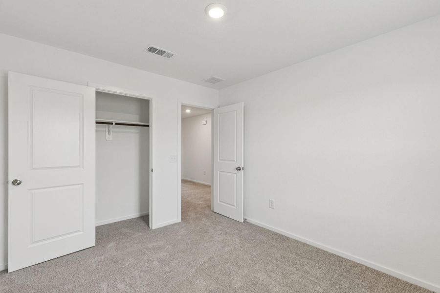 Spacious, unfurnished interior of a new home in Decker Farms, Magnolia (Image 19).