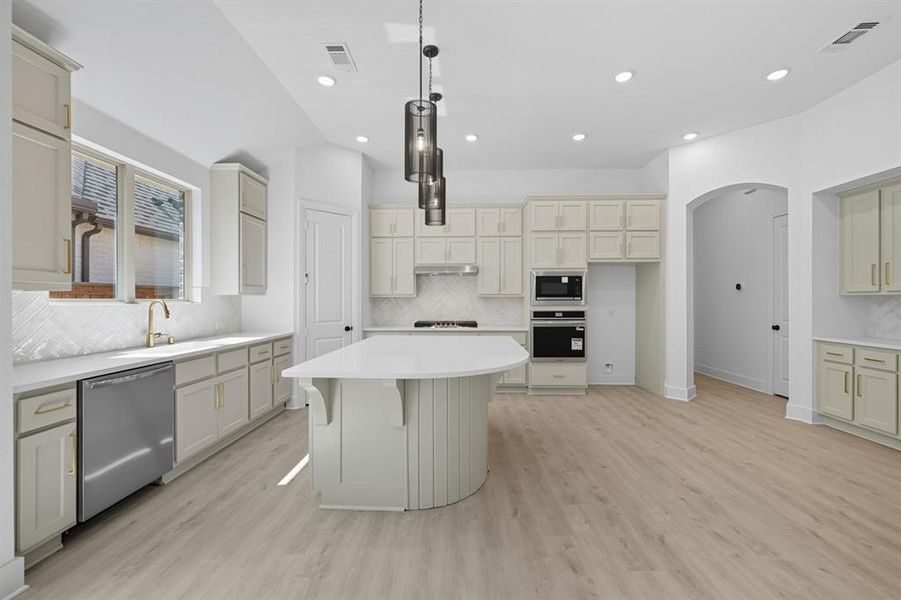 Furnished interior view inside a new home in Gateway Village - The Reserve: 45ft. lots, Denison (Image 11). Furnished interior view inside a new home in Gateway Village - The Reserve: 45ft. lots, Denison (Image 11).