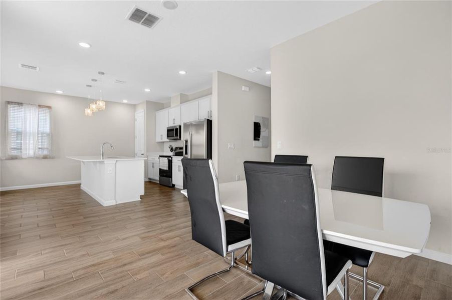 Furnished interior view inside a new home in Seasons at Forest Creek, Haines City (Image 9).