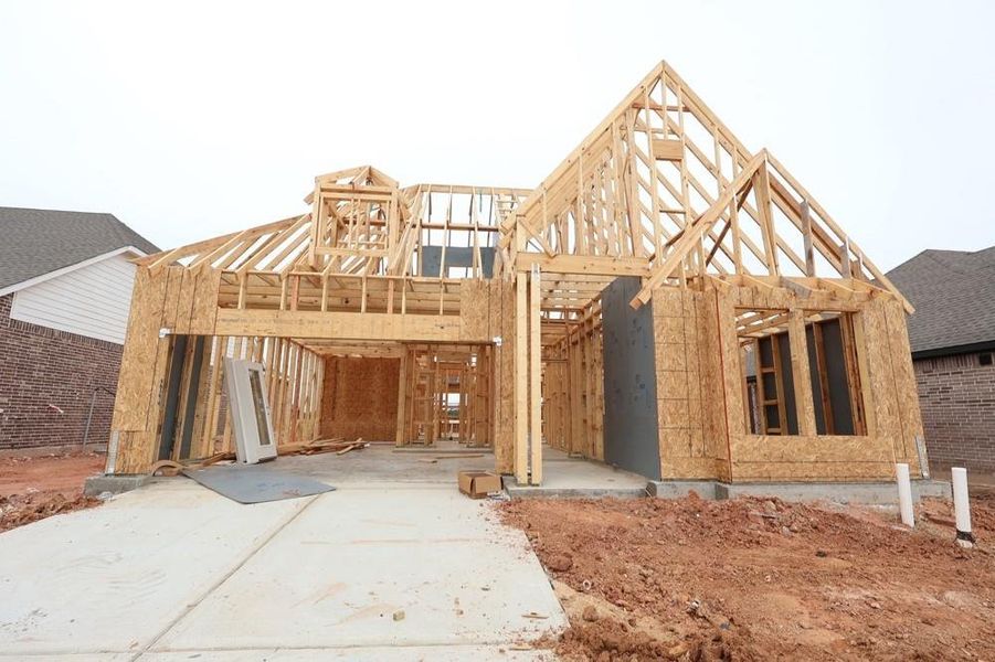 Let us show you how our advanced framing techniques have stood the test of time and allow more insulation for a quieter and more energy efficient home. Let us show you how our advanced framing techniques have stood the test of time and allow more insulation for a quieter and more energy efficient home.