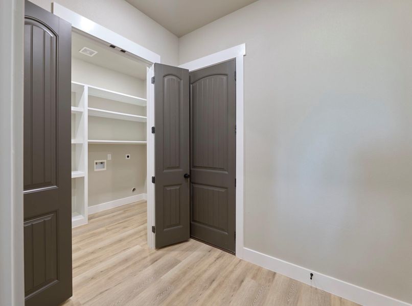 Image 33 of a home in .