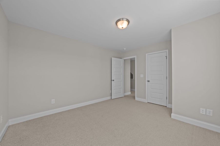 Spacious, unfurnished interior of a new home in Arbor Hills South, Greenville (Image 34).