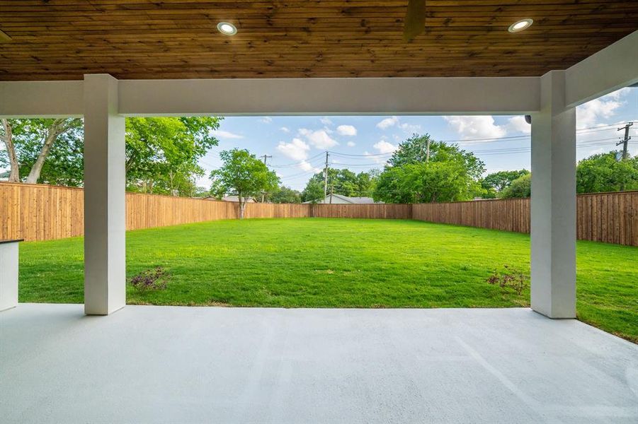 Exterior details and patio area of a home in , Dallas (Image 26).