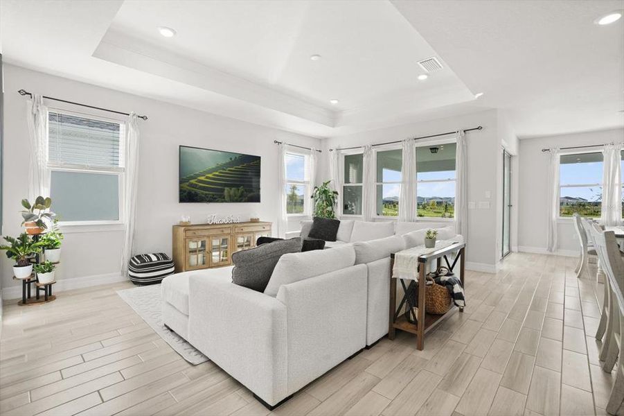 Furnished interior view inside a new home in , Orlando (Image 5).